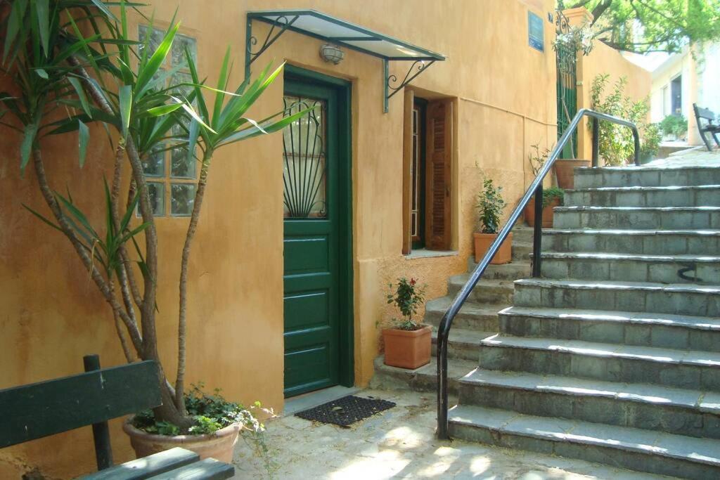 Traditional Studio Apt Central Atena Exterior foto